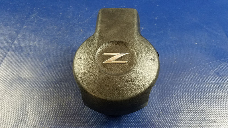 Load image into Gallery viewer, 2004 - 2007 NISSAN 350Z LEFT DRIVER SIDE STEERING WHEEL AIRBAG AIR BAG # 61105