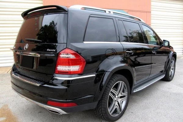 Load image into Gallery viewer, 2007-2012 Mercedes GL Euro Style Rear Wing Spoiler