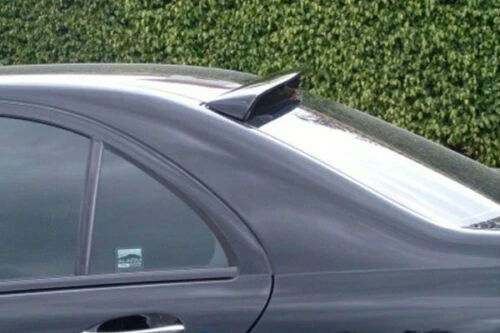 Load image into Gallery viewer, 2001-2007 Mercedes C-Class Sedan Lorinser Style Rear Roof Spoiler