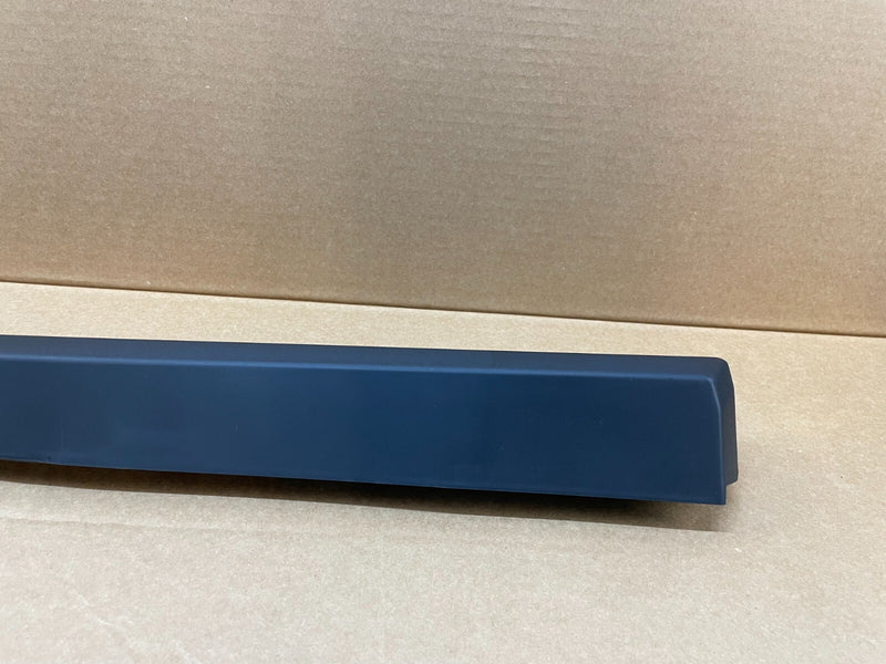 Load image into Gallery viewer, ⭐⭐ FOR 2019-2021 INFINITI QX50 REAR RIGHT PASSENGER SIDE DOOR LOWER MOLDING ⭐⭐