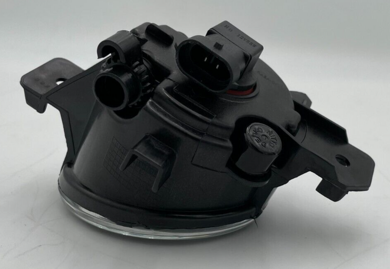 Load image into Gallery viewer, ⭐⭐ FOR 2004-2019 ALTIMA VERSA, JX35 G37 RIGHT PASSENGER BUMPER FOG LIGHT LAMP ⭐⭐