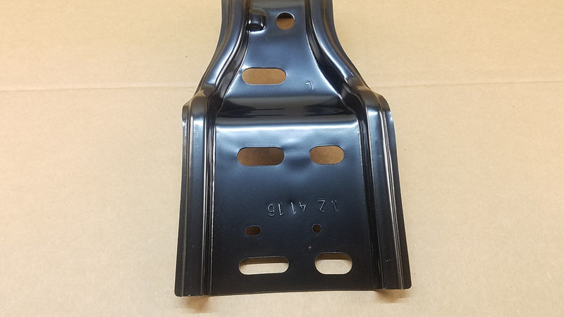 Load image into Gallery viewer, ⭐ FOR 2014-2022 INFINITI Q50 FRONT LEFT SIDE REINFORCEMENT IMPACT BAR BRACKET ⭐