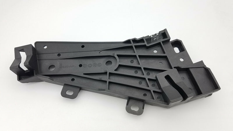 Load image into Gallery viewer, FOR M37 M35 M56 Q70 RIGHT PASSENGER RADIATOR SUPPORT EXTENSION HEADLIGHT BRACKET