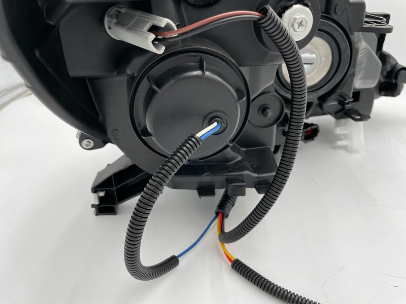 Load image into Gallery viewer, FOR 16-19 NISSAN SENTRA LEFT DRIVER SIDE HALOGEN HEADLIGHT HEADLAMP