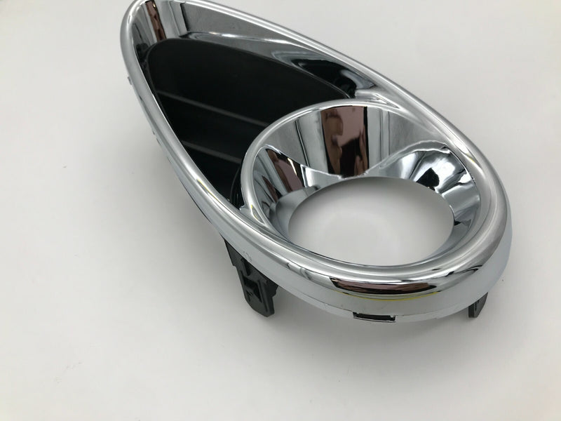 Load image into Gallery viewer, ⭐ FOR INFINITI FX35 QX70 LEFT DRIVER SIDE FOG LIGHT LAMP BEZEL W/ CHROME MOLDING