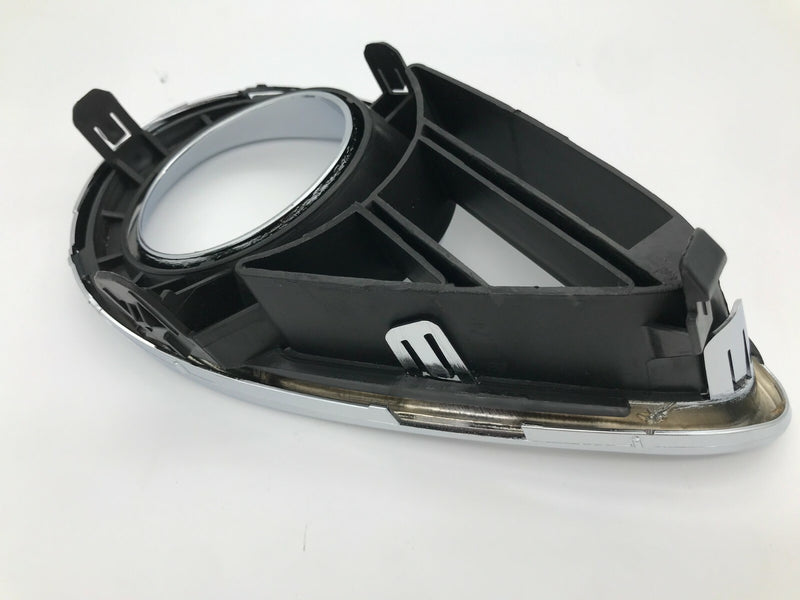 Load image into Gallery viewer, ⭐ FOR INFINITI FX35 QX70 LEFT DRIVER SIDE FOG LIGHT LAMP BEZEL W/ CHROME MOLDING