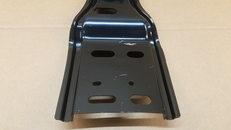Load image into Gallery viewer, FOR 14 - 22 INFINITI Q50 FRONT RIGHT SIDE REINFORCEMENT IMPACT BAR BRACKET