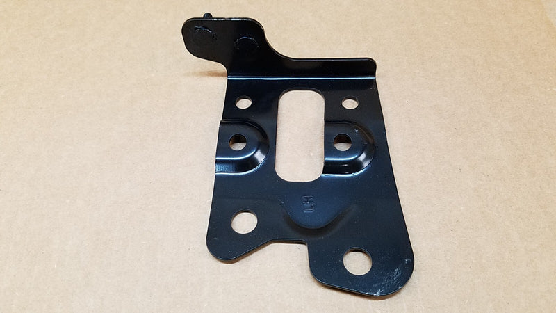 Load image into Gallery viewer, ⭐ FOR 2014-2020 INFINITI Q50 Q60 LEFT DRIVER SIDE HOOD LATCH LOCK MOUNT BRACKET⭐