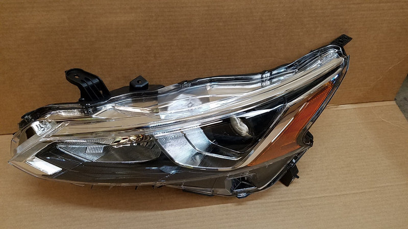 Load image into Gallery viewer, FOR 2019 - 2020 NISSAN ALTIMA LEFT DRIVER SIDE HALOGEN HEADLIGHT HEADLAMP
