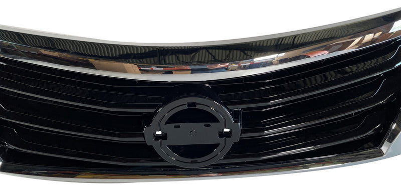 Load image into Gallery viewer, ⭐⭐ FOR 2013-2015 NISSAN ALTIMA FRONT BUMPER UPPER GRILLE CHROME W/O EMBLEM ⭐⭐