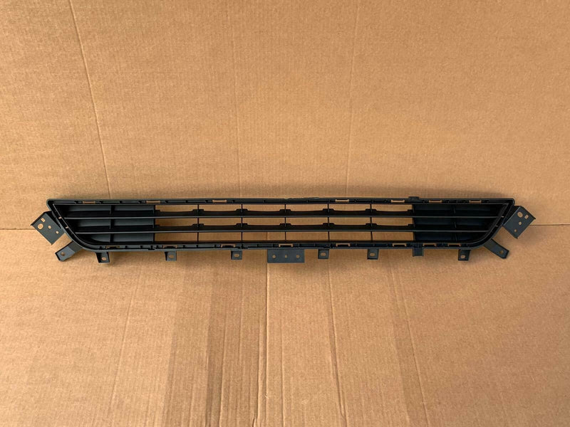Load image into Gallery viewer, ⭐⭐ FOR 2018 INFINITI Q50 FRONT BUMPER LOWER GRILLE 3.0L ⭐⭐