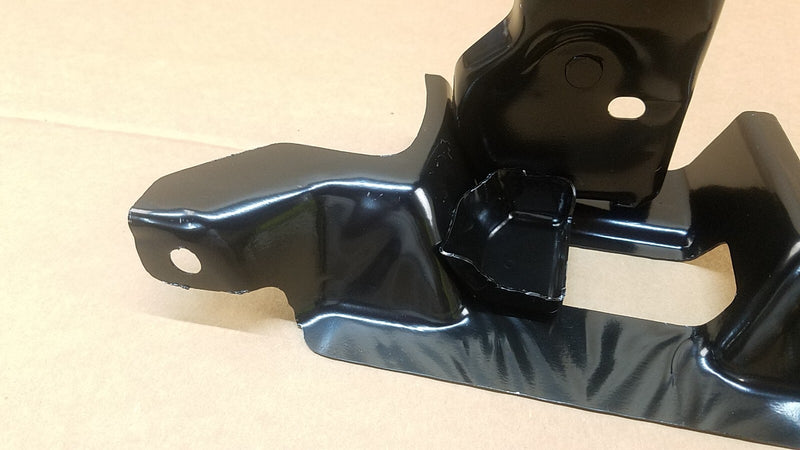 Load image into Gallery viewer, ⭐⭐ FOR 2014-2022 INFINITI Q50 RADIATOR CORE SUPPORT CENTER BRACKET ⭐⭐