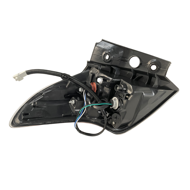 Load image into Gallery viewer, ⭐⭐ FOR 2016-2018 TOYOTA RAV4 REAR RIGHT PASSENGER SIDE OUTER TAIL LIGHT LAMP ⭐⭐