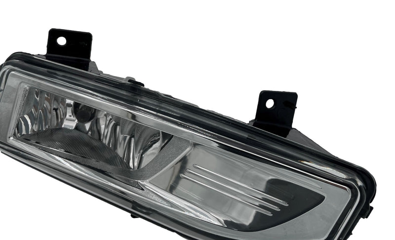 Load image into Gallery viewer, FOR 20-23 NISSAN SENTRA FRONTIER RIGHT PASSENGER SIDE BUMPER FOG LIGHT LAMP