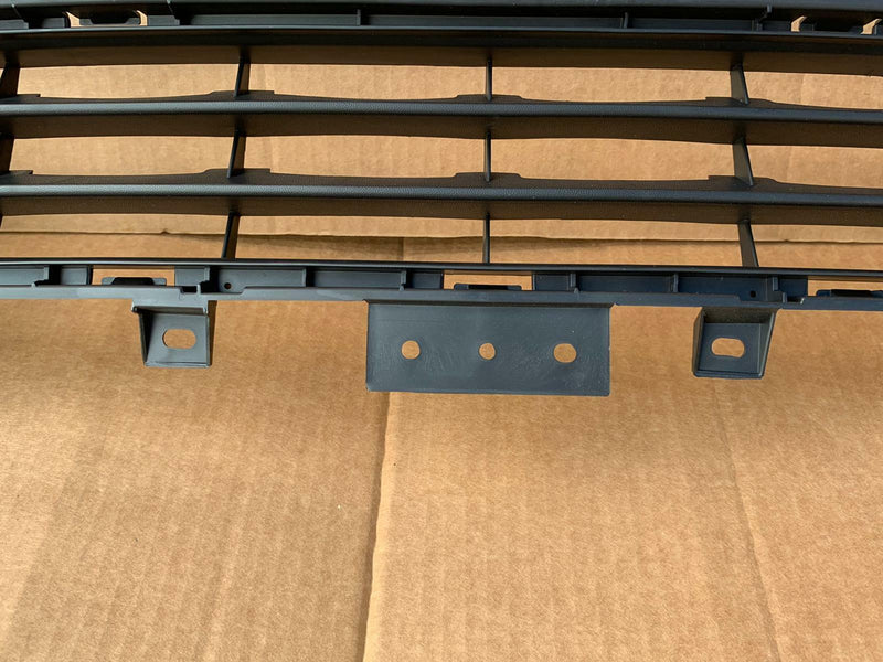 Load image into Gallery viewer, ⭐⭐ FOR 2018 INFINITI Q50 FRONT BUMPER LOWER GRILLE 3.0L ⭐⭐