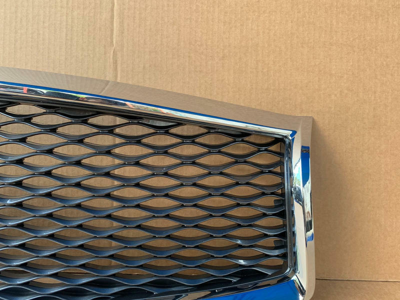 Load image into Gallery viewer, FOR 2015 - 2019 INFINITI Q70 Q70L FRONT BUMPER UPPER GRILLE W/ CAMERA OPTION
