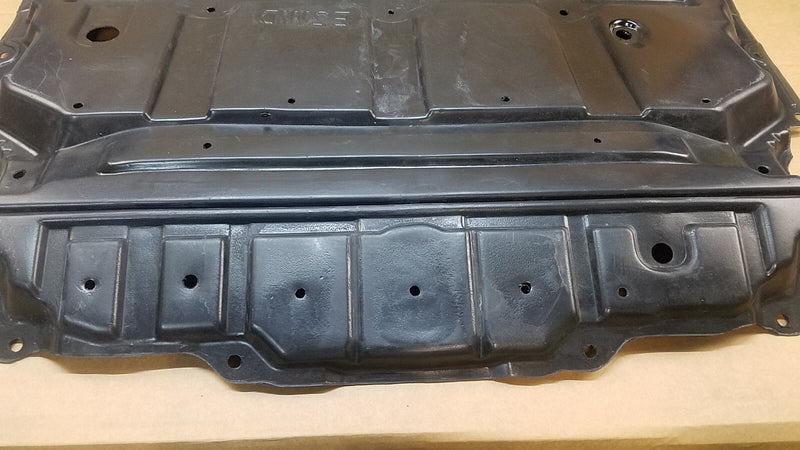 Load image into Gallery viewer, ⭐⭐ FOR INFINITI M37 M56 Q70 RWD UNDER ENGINE COVER SPLASH SHIELD MUD GUARD ⭐⭐