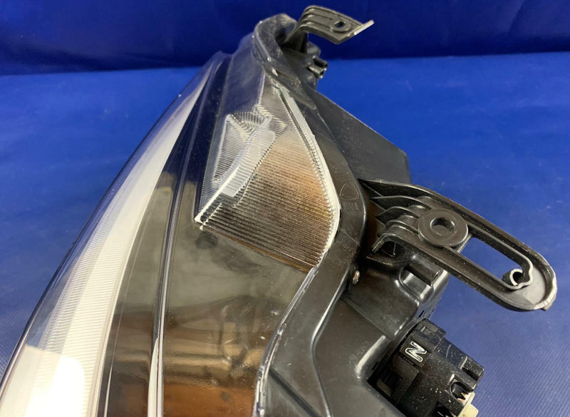 Load image into Gallery viewer, FOR 2014-2017 INFINITI Q50 LEFT DRIVER SIDE HEADLIGHT HEADLAMP NON AFS