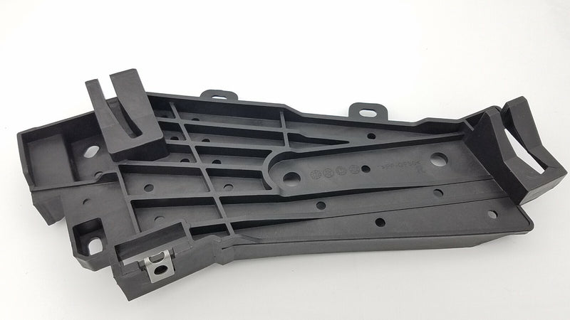 Load image into Gallery viewer, FOR M37 M35 M56 Q70 RIGHT PASSENGER RADIATOR SUPPORT EXTENSION HEADLIGHT BRACKET