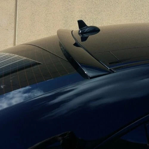 Load image into Gallery viewer, 2011-2017 Mercedes Benz CLS Sedan Wald Style Rear Roof Glass Spoiler