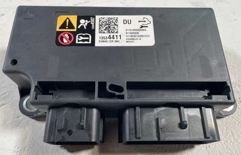 Load image into Gallery viewer, 2019-2023 CHEVROLET SILVERADO 1500 SRS AIRBAG DIAGNOSTIC CONTROL MODULE # 116489