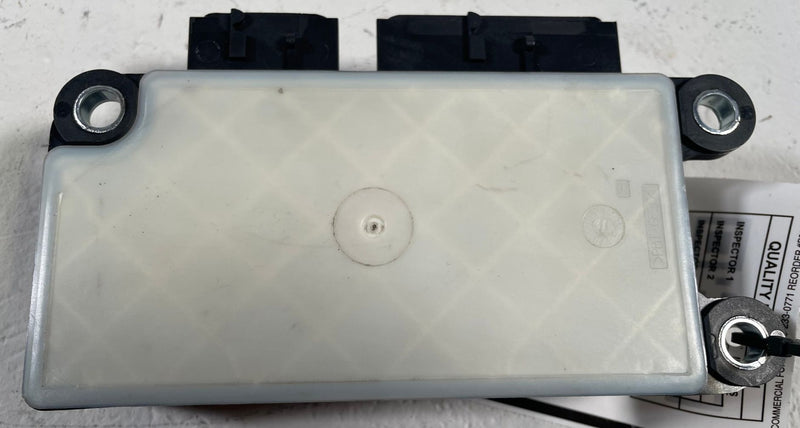 Load image into Gallery viewer, 2019-2023 CHEVROLET SILVERADO 1500 SRS AIRBAG DIAGNOSTIC CONTROL MODULE # 116489