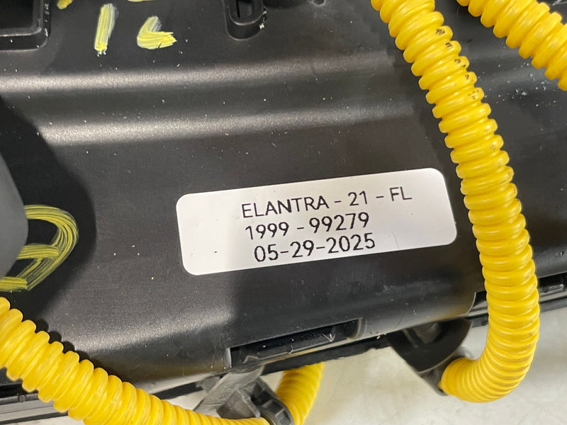 Load image into Gallery viewer, 2021 - 2023 HYUNDAI ELANTRA FRONT LEFT DRIVER SIDE SEAT AIR BAG # 99279