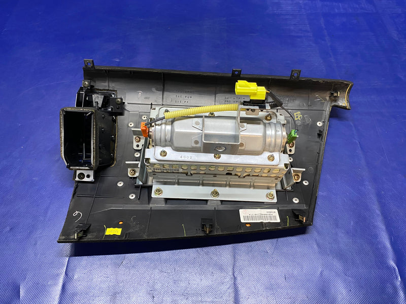 Load image into Gallery viewer, 2003-2005 NISSAN 350Z RIGHT PASSENGER SIDE SRS DASH AIR BAG # 77397