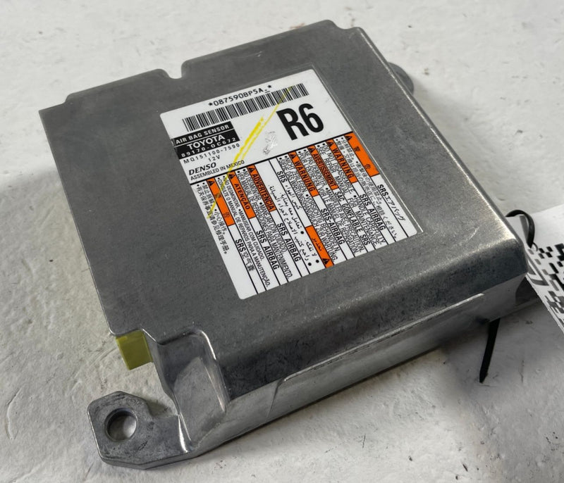 Load image into Gallery viewer, 2023 - 2025 TOYOTA TUNDRA SRS AIRBAG AIR BAG CONTROL MODULE SENSOR UNIT # 108371