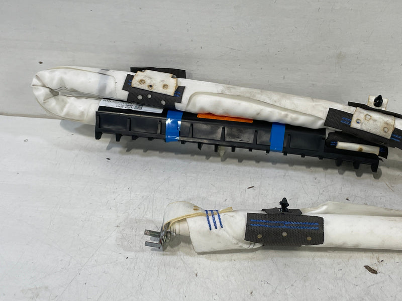 Load image into Gallery viewer, 2021-2023 HYUNDAI ELANTRA FRONT RIGHT SIDE CURTAIN ROOF AIR BAG 80420-AB000 # 99348