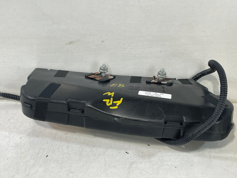 Load image into Gallery viewer, 2009 - 2020 NISSAN 370Z FRONT RIGHT PASSENGER SIDE SEAT AIRBAG AIR BAG # 92315