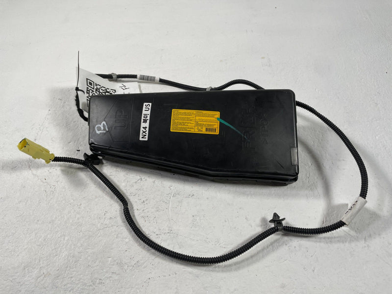 Load image into Gallery viewer, 2022 - 2026 HYUNDAI TUCSON SANTA CRUZ FRONT LEFT SEAT AIRBAG AIR BAG # 108745