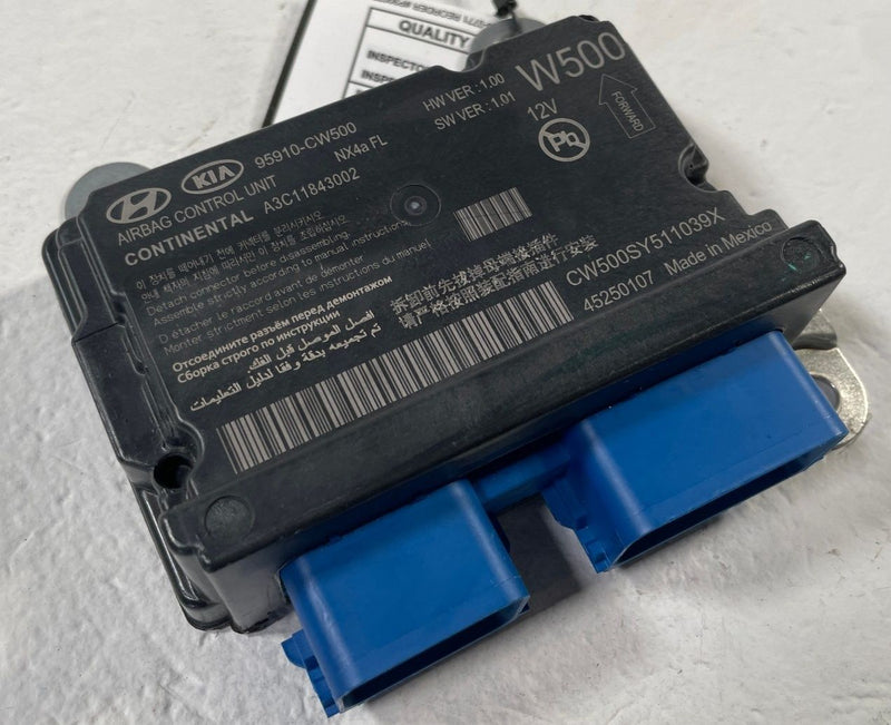 Load image into Gallery viewer, 2025-2026 HYUNDAI TUCSON SRS AIRBAG DIAGNOSTIC CONTROL MODULE UNIT # 110179