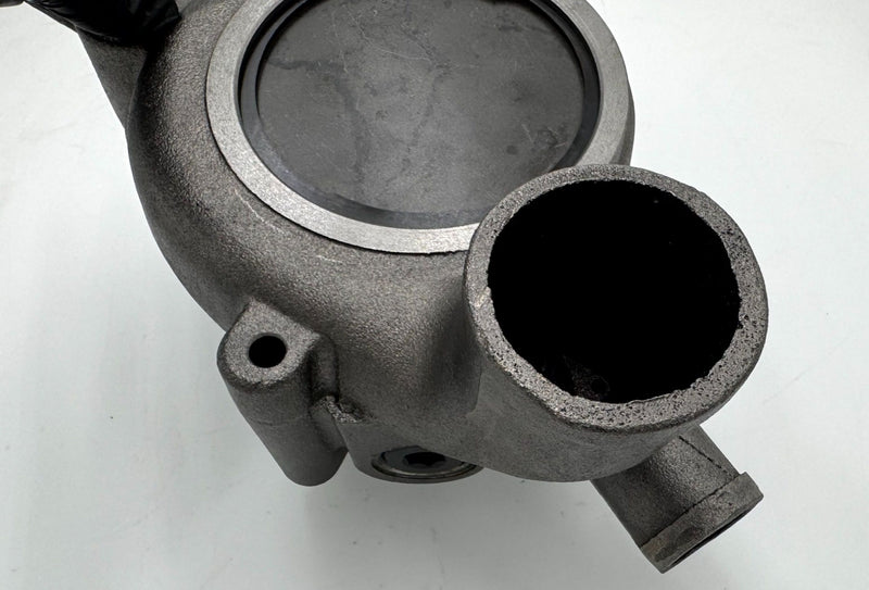 Load image into Gallery viewer, WATER PUMP FOR DETROIT DIESEL SERIES 60 50 12.7L NON-EGR ENGINE 23526039