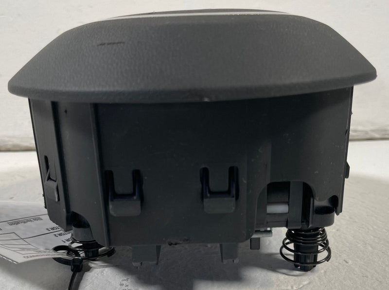Load image into Gallery viewer, 2025 - 2026 HYUNDAI TUCSON FRONT LEFT SIDE STEERING WHEEL AIRBAG 2.5L # 110199