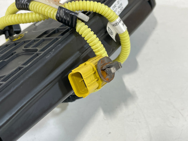 Load image into Gallery viewer, 2022 - 2024 HONDA CIVIC FRONT LEFT DRIVER SIDE SEAT AIRBAG # 94235