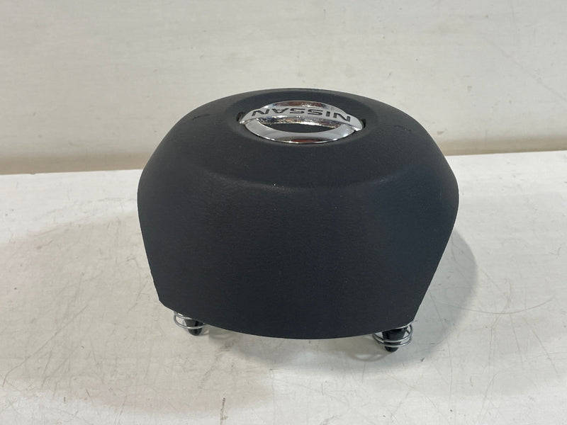 Load image into Gallery viewer, 2017-2019 NISSAN ROGUE SPORT LEFT DRIVER SIDE STEERING WHEEL AIRBAG AIR BAG # 91636