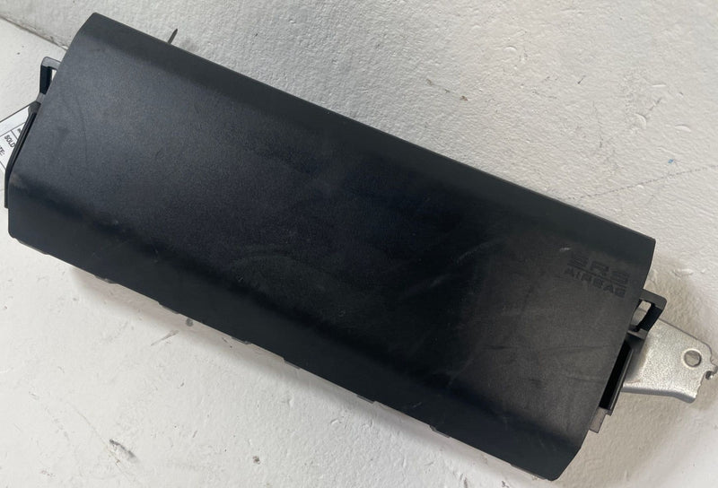 Load image into Gallery viewer, 2022 - 2025 HONDA CIVIC FRONT RIGHT PASSENGER DASH KNEE AIR BAG AIRBAG # 110383