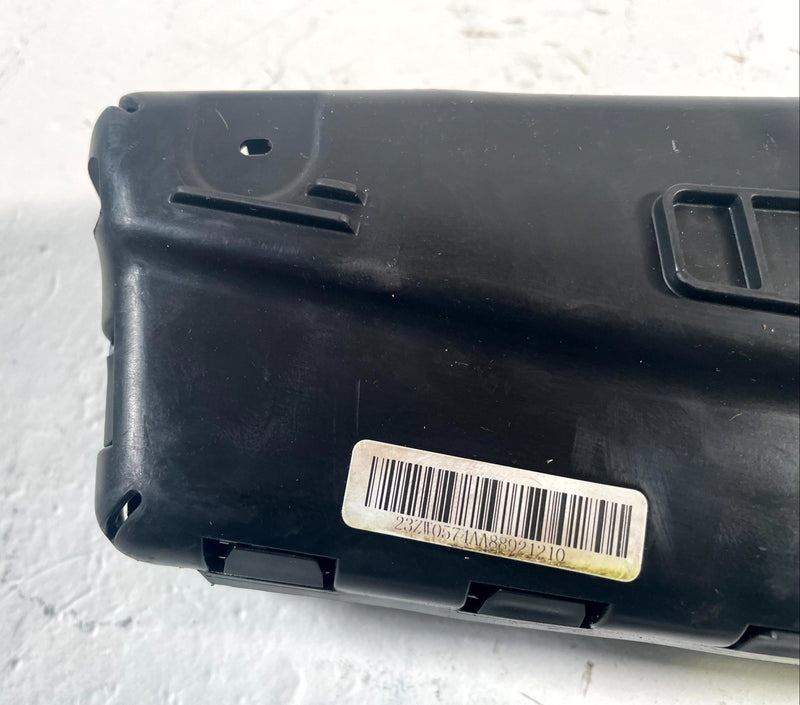 Load image into Gallery viewer, 2021-2026 HYUNDAI ELANTRA FRONT RIGHT PASSENGER SIDE SEAT AIR BAG AIRBAG #115960