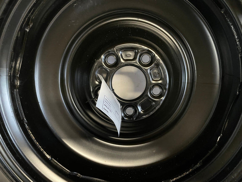 Load image into Gallery viewer, HYUNDAI TUCSON SANTA FE 17X4 COMPACT SPARE TIRE WHEEL T135/90D17 21-25 # 107707