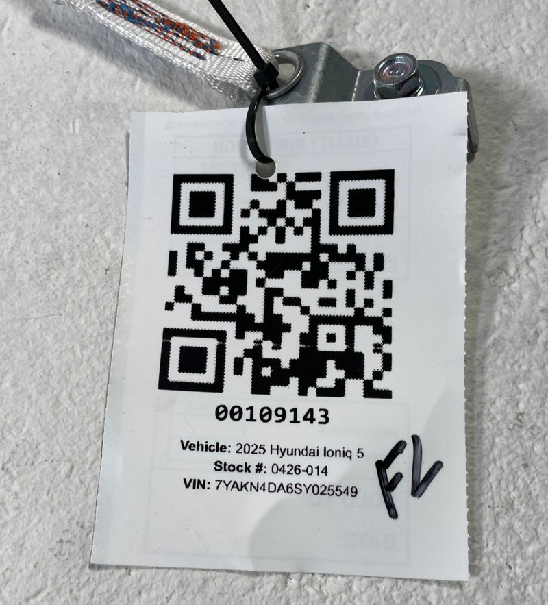 Load image into Gallery viewer, 2025-2026 HYUNDAI IONIQ 5 FRONT LEFT SIDE ROOF CURTAIN AIRBAG AIR BAG # 109143