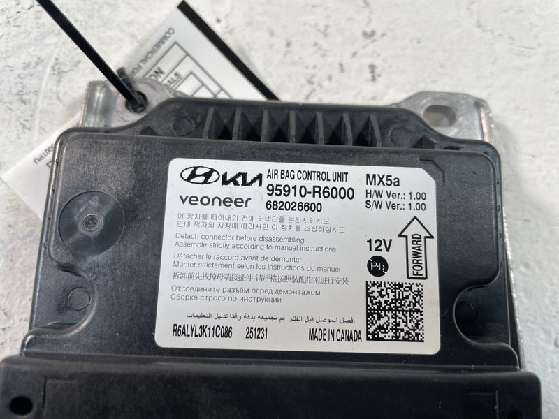 Load image into Gallery viewer, 2024-2026 HYUNDAI SANTA FE SRS AIR BAG CONTROL SENSOR MODULE 95910-R6000 #109252