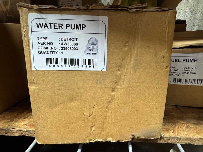 Load image into Gallery viewer, LEFT WATER PUMP 23506003 943309HD FOR DETROIT DIESEL 353 453 6V-53 ENGINE