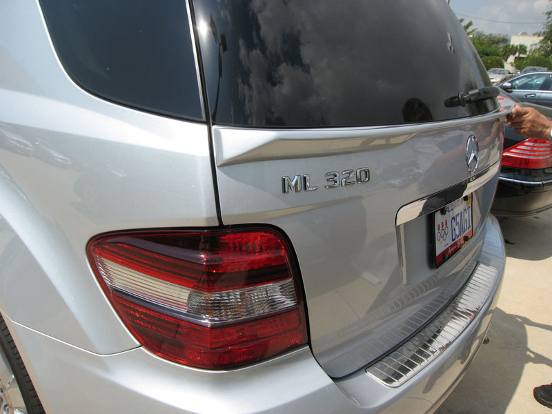 Load image into Gallery viewer, 2006-2010 Mercedes ML Euro Style Rear Hatch Lip Spoiler