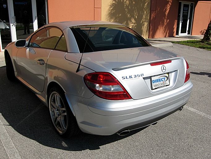 Load image into Gallery viewer, 2005-2011 Mercedes SLK AMG Style Rear Lip Spoiler