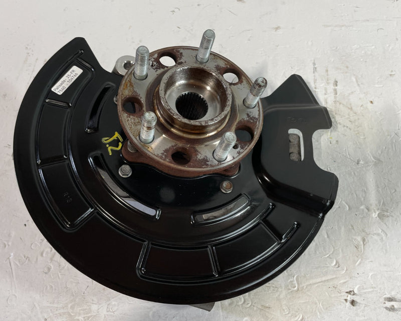 Load image into Gallery viewer, 20-25 HYUNDAI PALISADE AWD FRONT RIGHT SPINDLE KNUCKLE W/ BEARING HUB # 104766