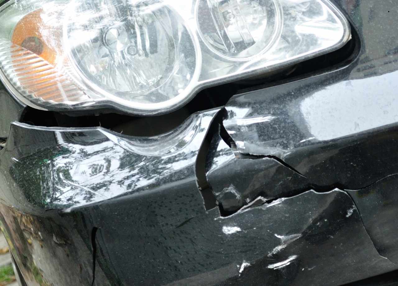 How to Fix a Car's Fender Damage - Learn Expert Tips – American Auto Export