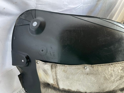 Load image into Gallery viewer, 2020-2025 KIA TELLURIDE FRONT RIGHT PASSENGER SIDE INNER FENDER LINER # 107139
