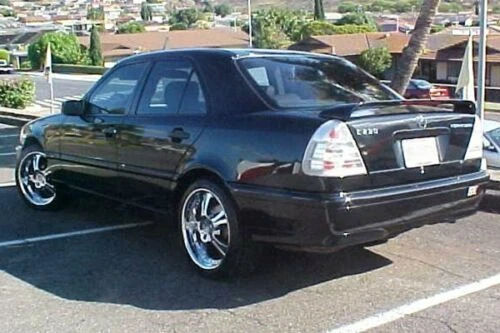Load image into Gallery viewer, 1994-2000 Mercedes C-Class Sedan Euro Style Rear Wing Spoiler W/ Brake Light
