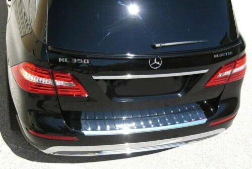 Load image into Gallery viewer, 2011-2014 Mercedes ML Euro Style Rear Hatch Lip Spoiler
